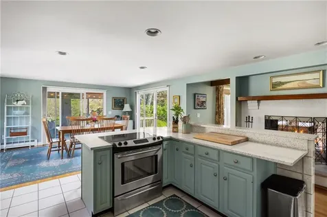 67 Wright Lane Jamestown RI 02835