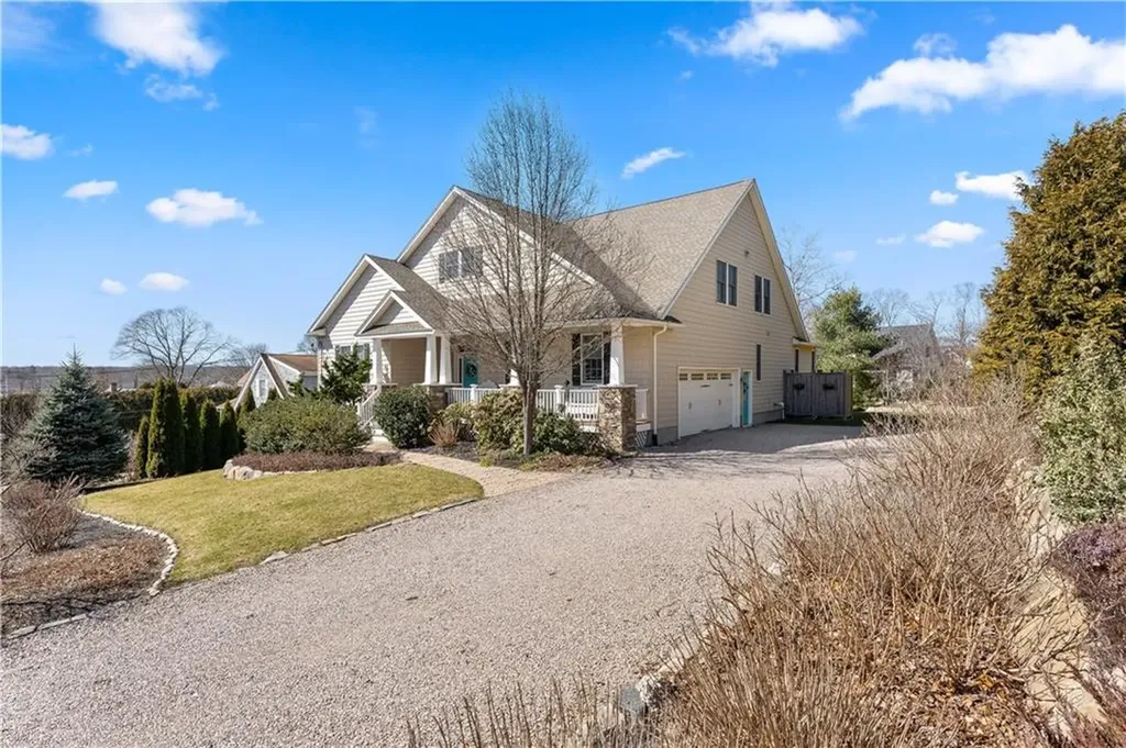14 Mary Lou Avenue Westerly RI 02891