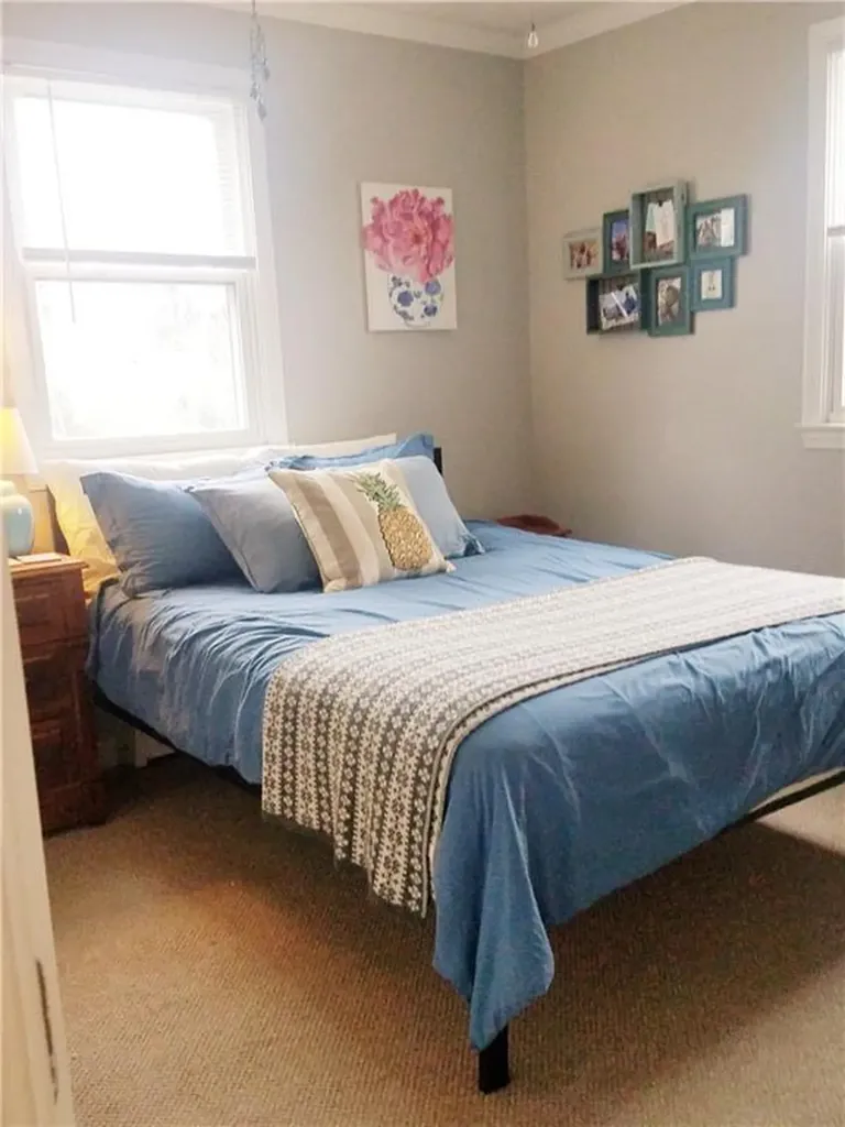 8 Katzman Place Newport RI 02840