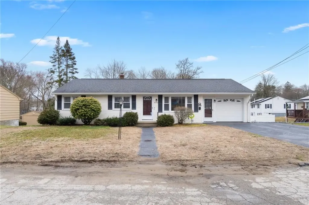 14 Terrace Avenue Coventry RI 02816