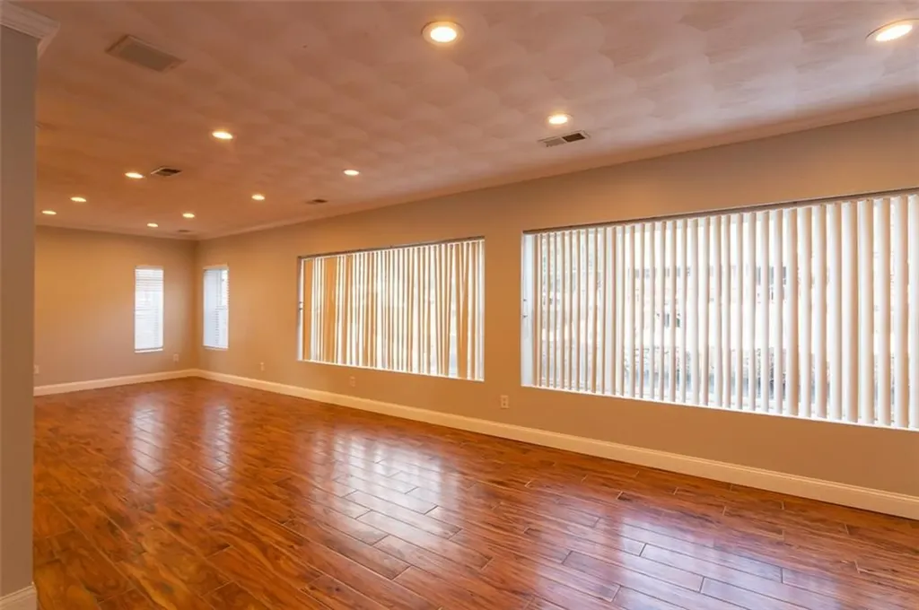 54 River Road Smithfield RI 02917
