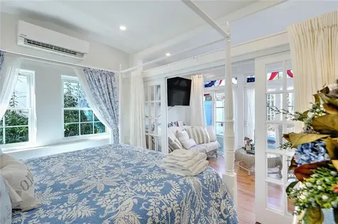 106 King Philip Avenue Bristol RI 02809