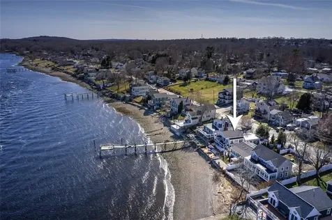 106 King Philip Avenue Bristol RI 02809