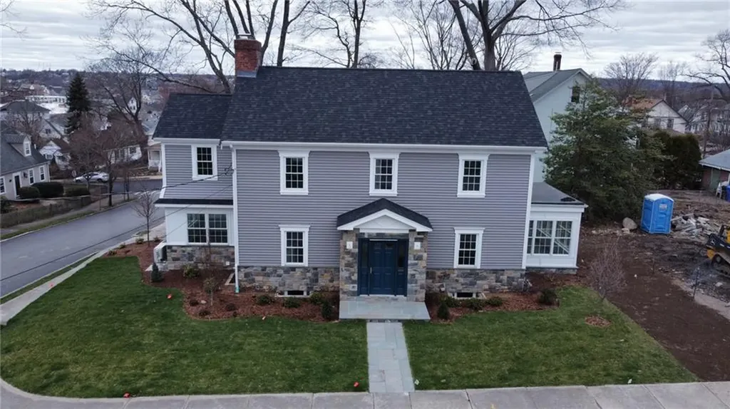45 Capwell Avenue Pawtucket RI 02860