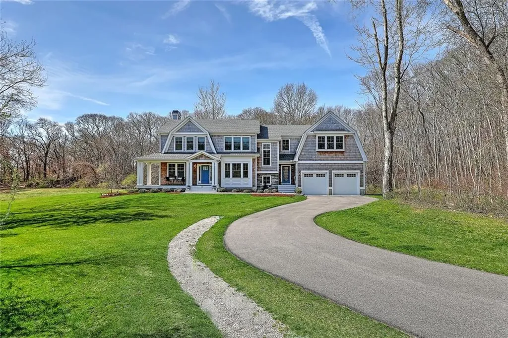 185 Spartina Cove Way South Kingstown RI 02879