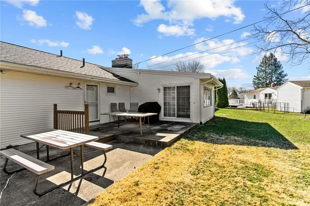 2 Meadow View Boulevard North Providence RI 02904