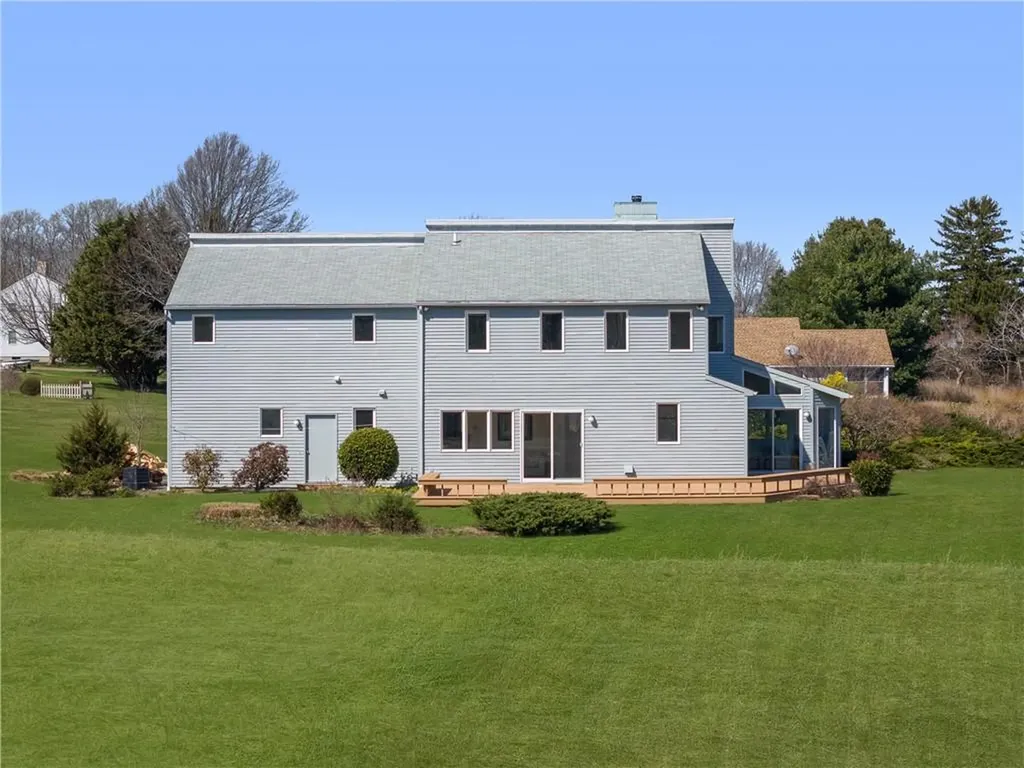 120 Roger Williams Court Portsmouth RI 02871