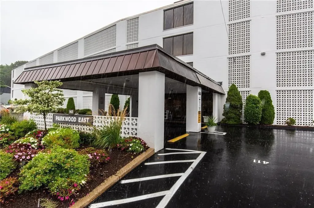 143 Hoffman Avenue Cranston RI 02920