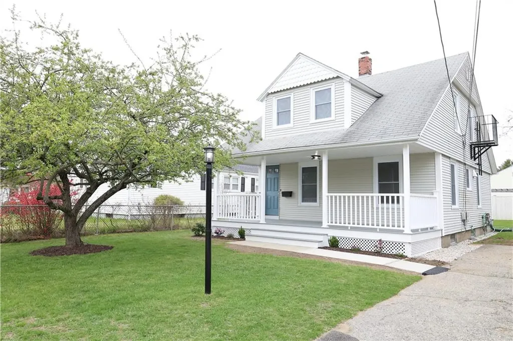 47 General Hawkins Drive Warwick RI 02888