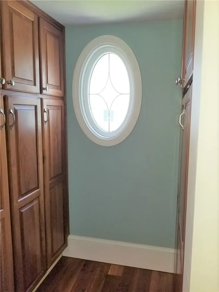 17 Park Street Newport RI 02840