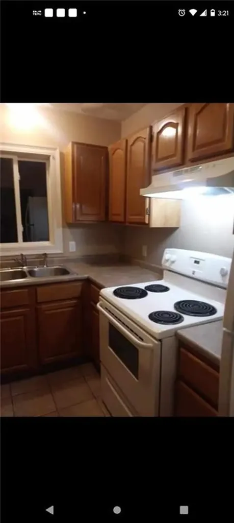 65 69 Phenix Avenue West Warwick RI 02893