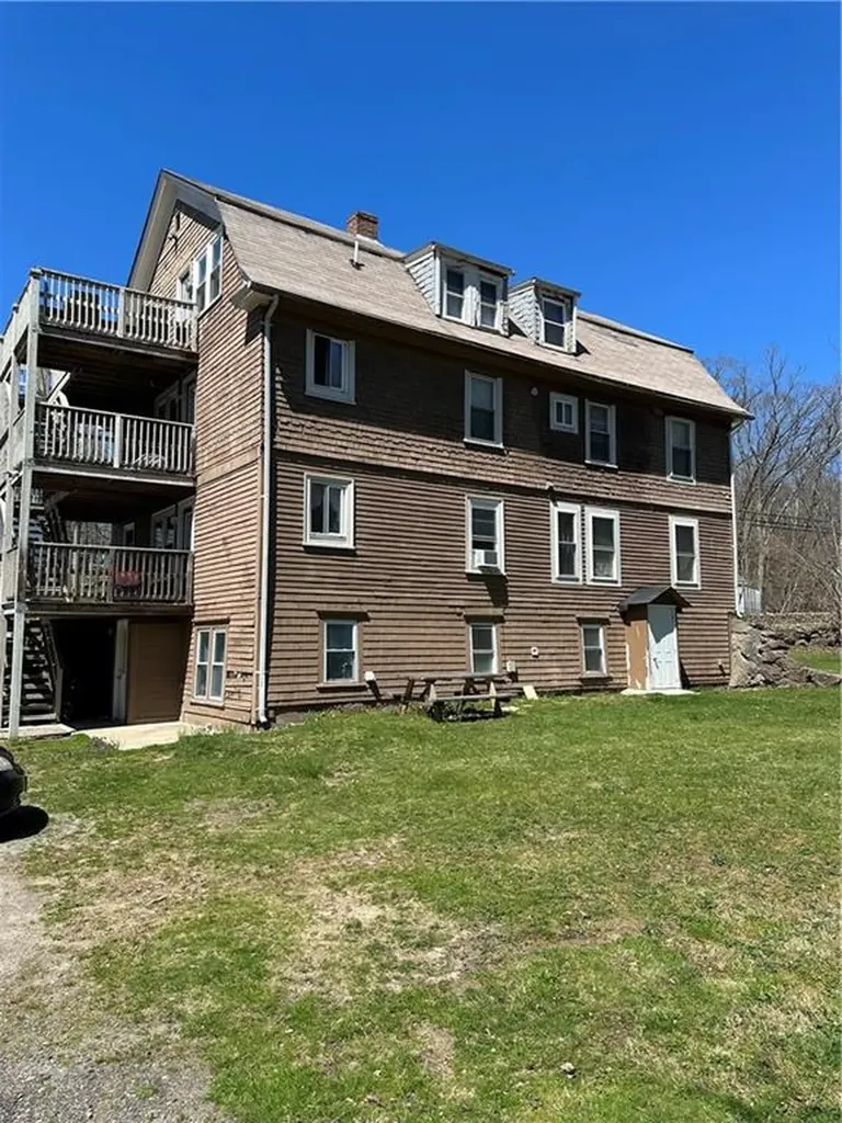 65 69 Phenix Avenue West Warwick RI 02893