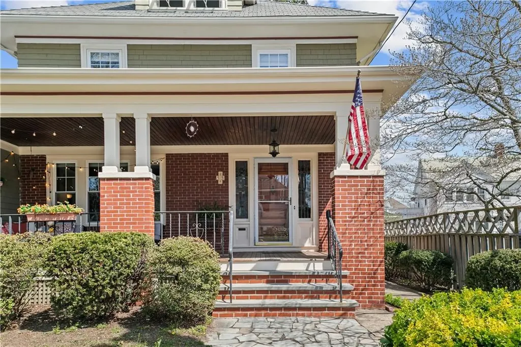 55 Scott Street Pawtucket RI 02860