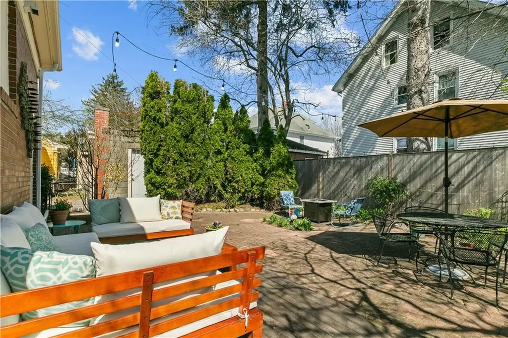 55 Scott Street Pawtucket RI 02860