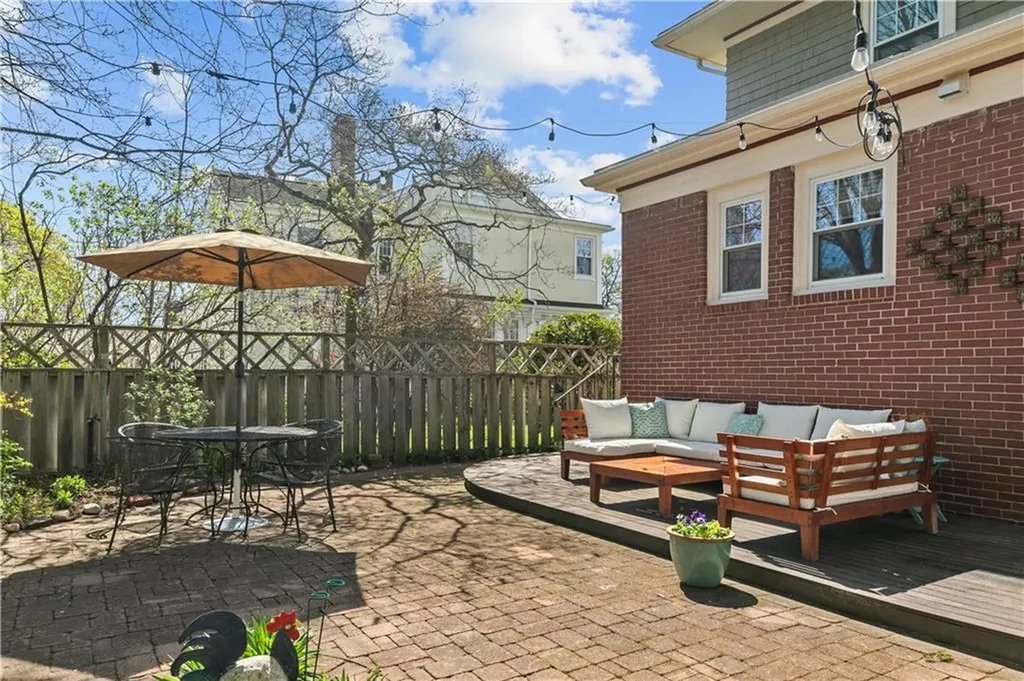 55 Scott Street Pawtucket RI 02860