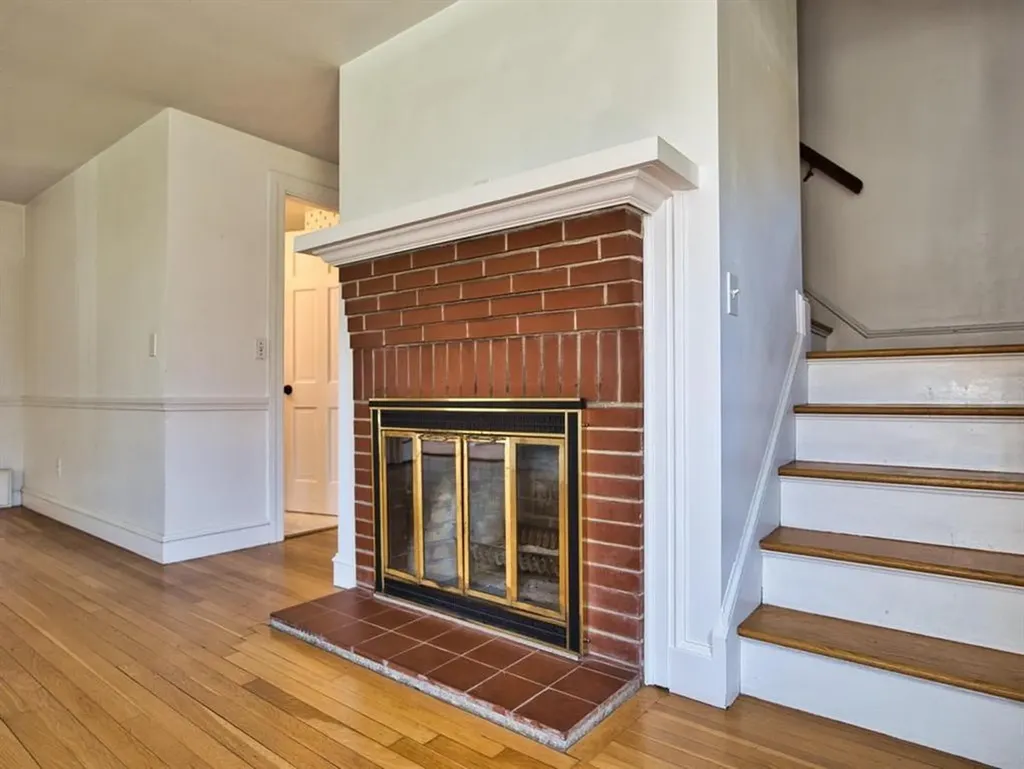 38 Bonniefield Drive Tiverton RI 02878