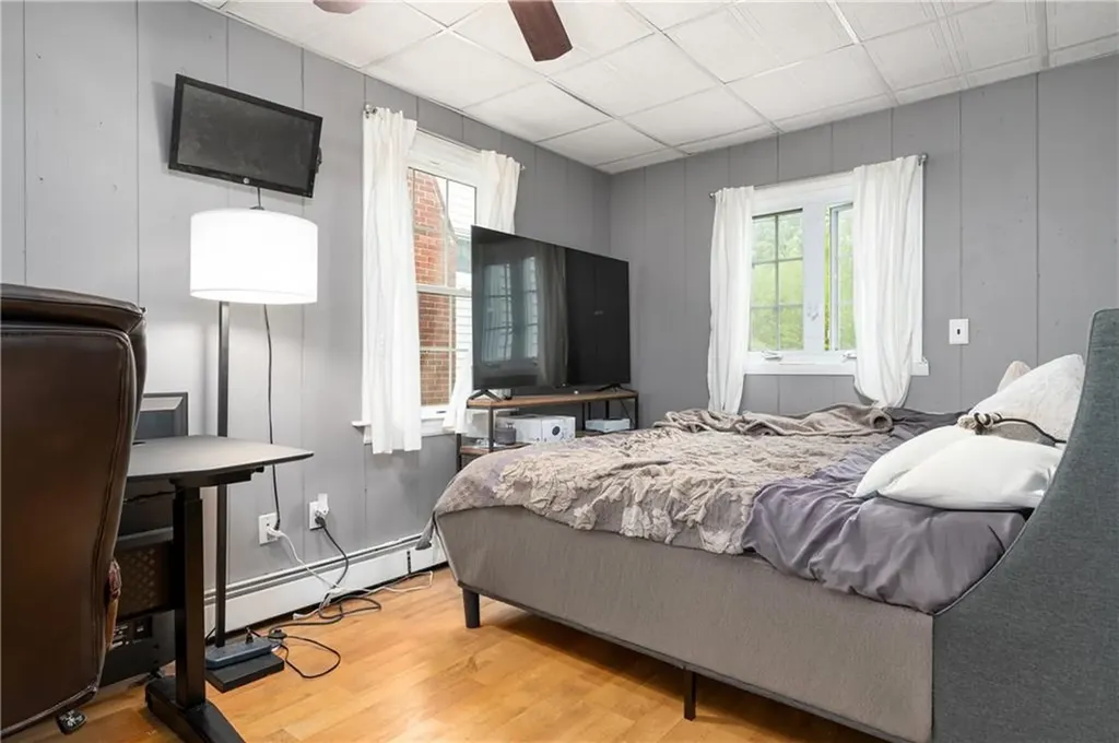 225 Samuel Gorton Avenue Warwick RI 02889