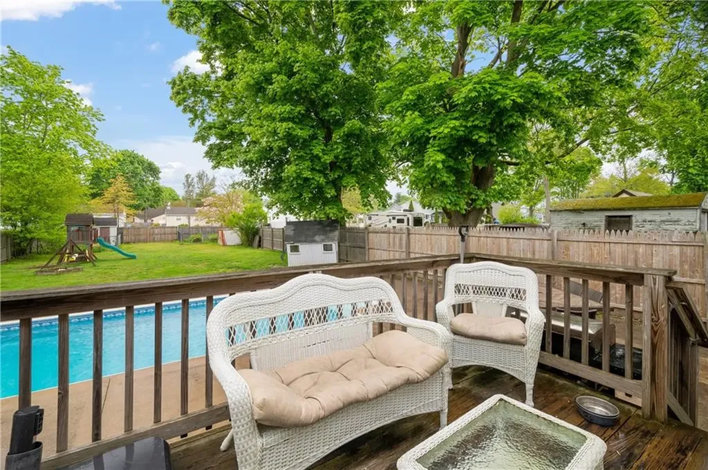 225 Samuel Gorton Avenue Warwick RI 02889