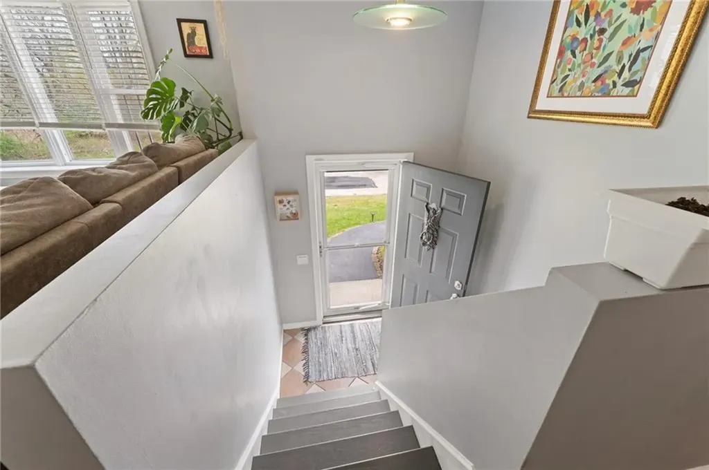 90 Webb Avenue Warwick RI 02889