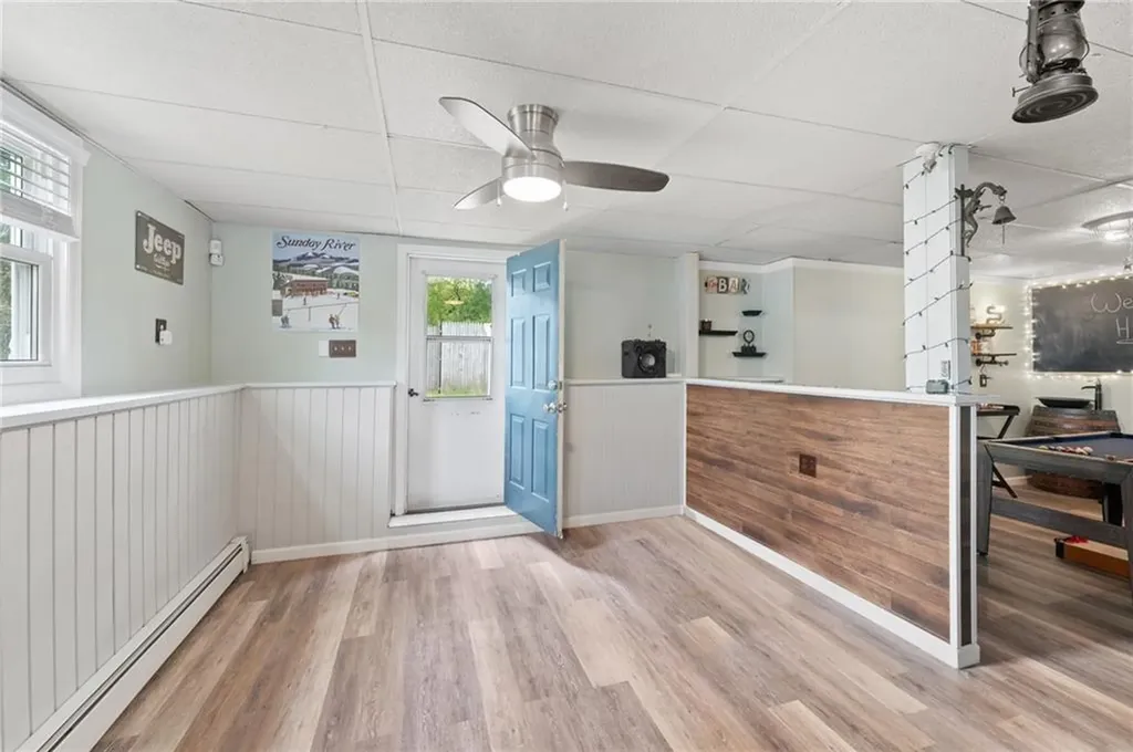 90 Webb Avenue Warwick RI 02889
