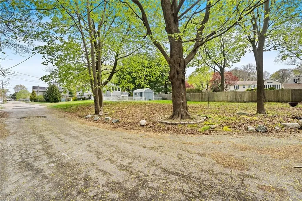 90 Webb Avenue Warwick RI 02889