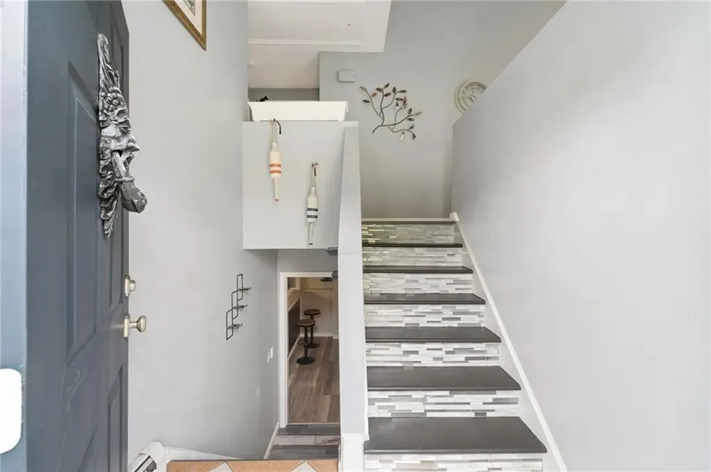 90 Webb Avenue Warwick RI 02889
