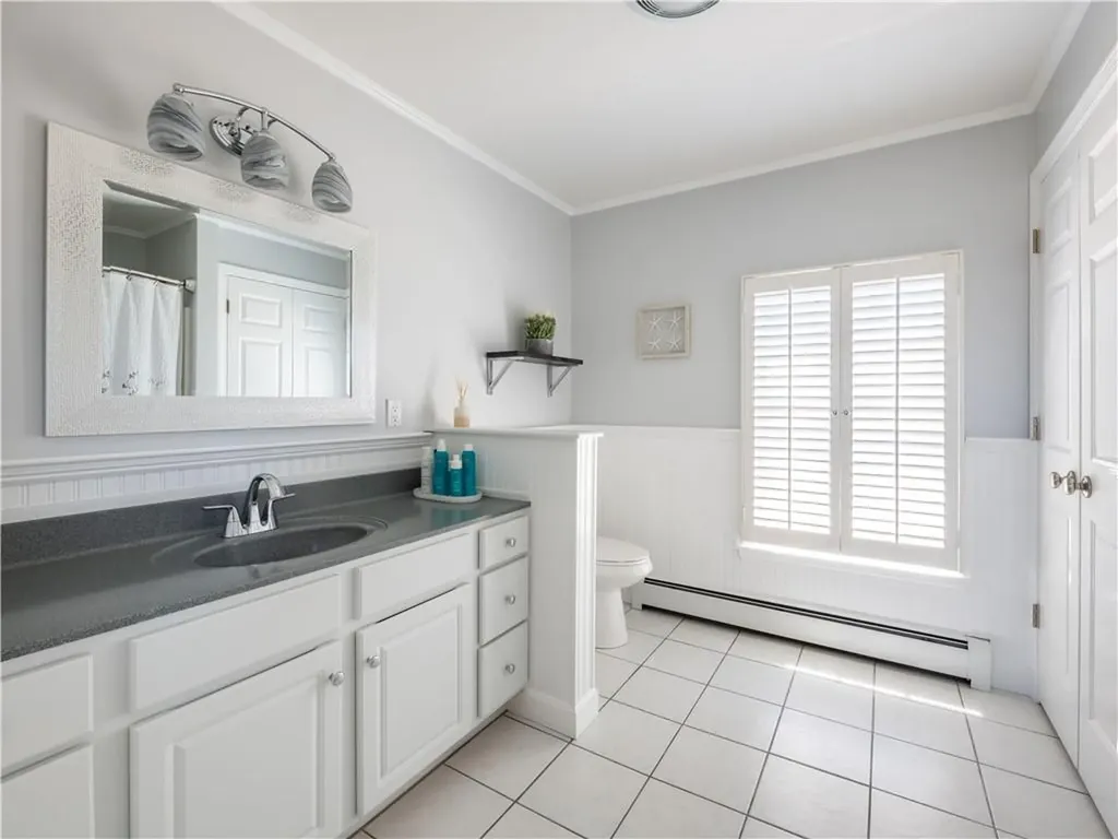 64 John Kesson Lane Middletown RI 02842