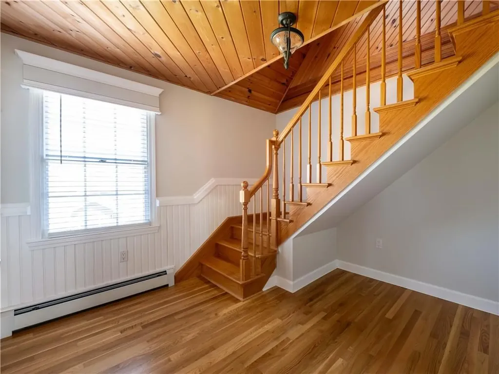 64 John Kesson Lane Middletown RI 02842