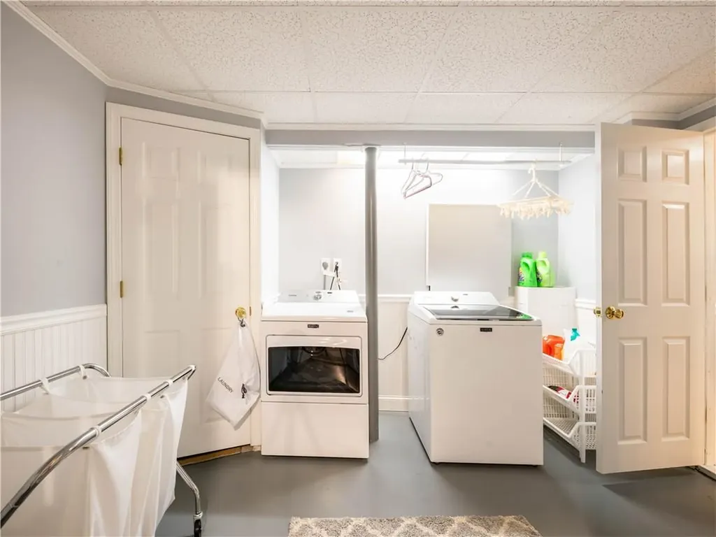 64 John Kesson Lane Middletown RI 02842