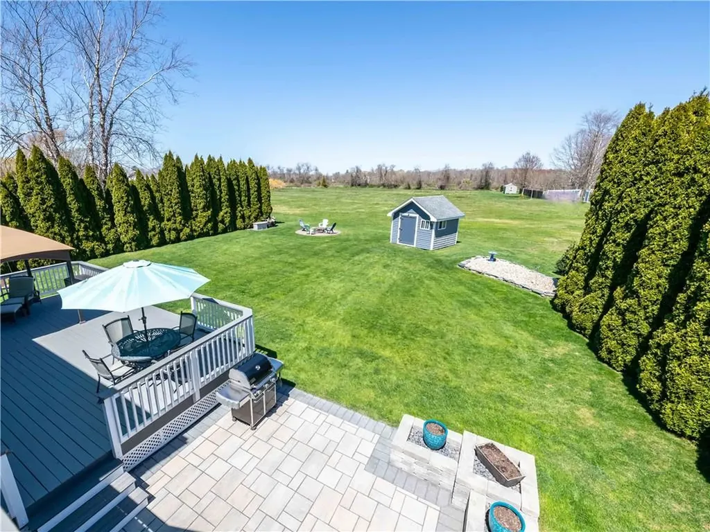 64 John Kesson Lane Middletown RI 02842