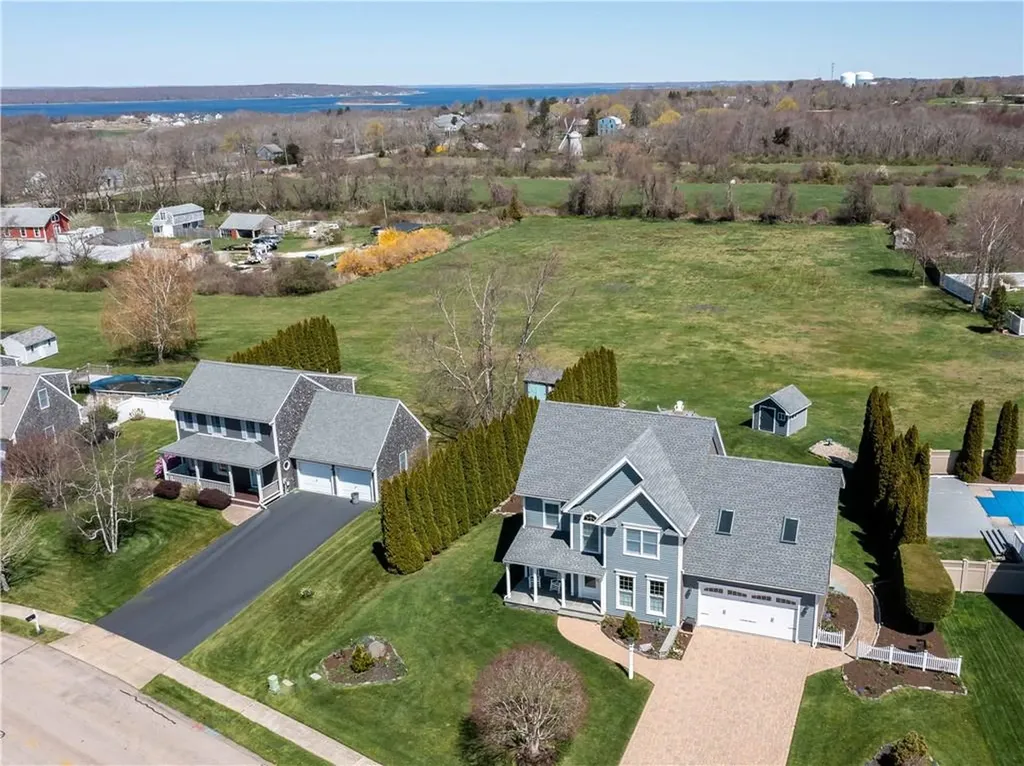 64 John Kesson Lane Middletown RI 02842