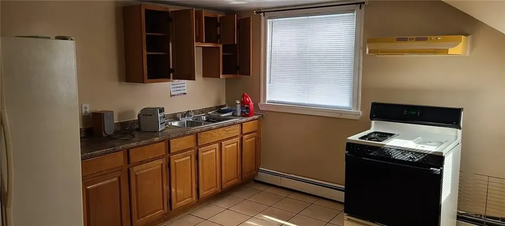 532 Prairie Avenue Providence RI 02905