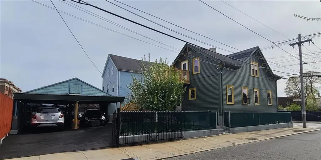 532 Prairie Avenue Providence RI 02905