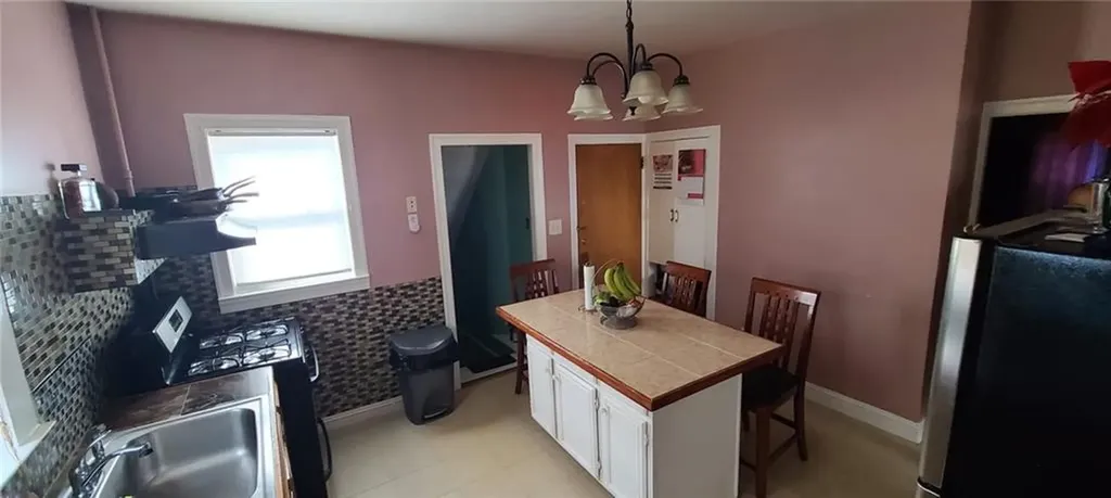 532 Prairie Avenue Providence RI 02905