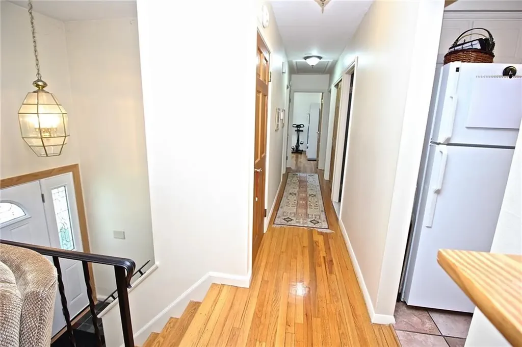 5 Osage Drive Middletown RI 02842