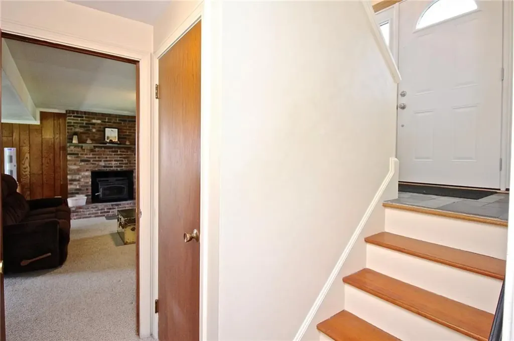 5 Osage Drive Middletown RI 02842