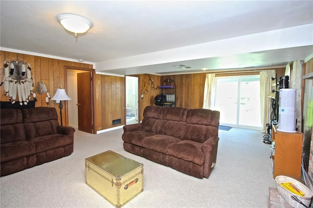 5 Osage Drive Middletown RI 02842