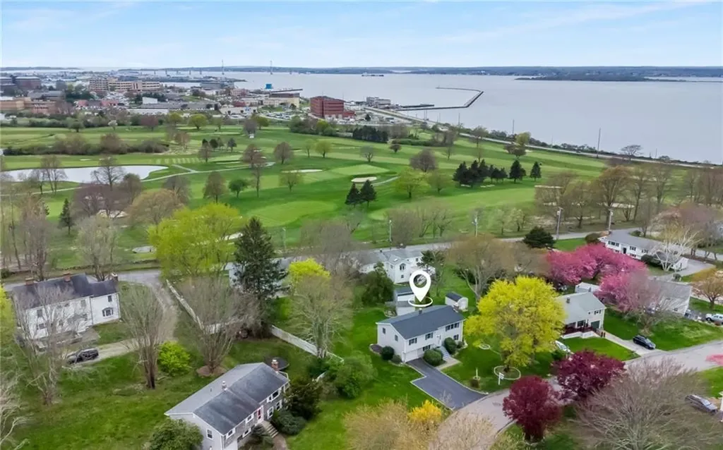 5 Osage Drive Middletown RI 02842