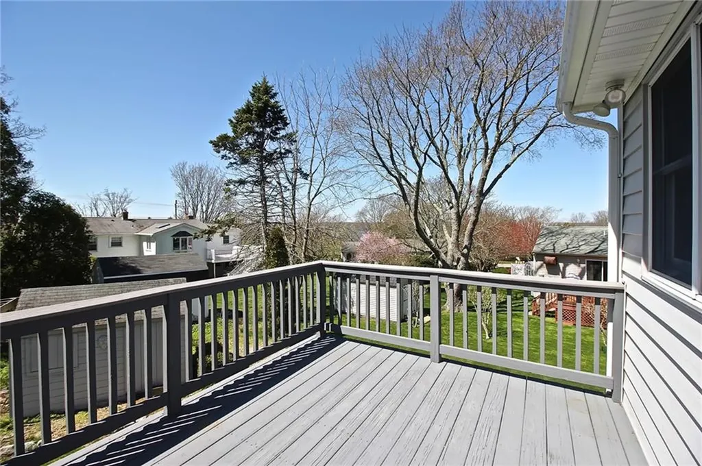 5 Osage Drive Middletown RI 02842