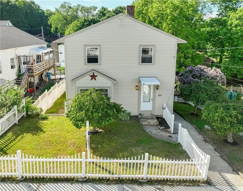 597 S Main Street Woonsocket RI 02895