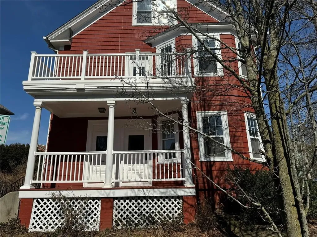 130 132 4th Street Providence RI 02906