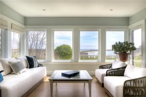 444 Purgatory Lane Middletown RI 02842