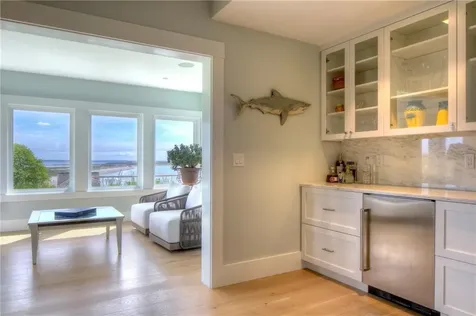 444 Purgatory Lane Middletown RI 02842