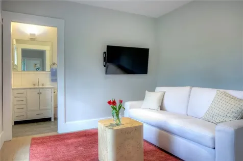 444 Purgatory Lane Middletown RI 02842