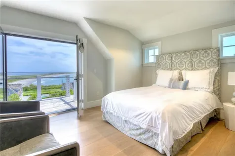 444 Purgatory Lane Middletown RI 02842