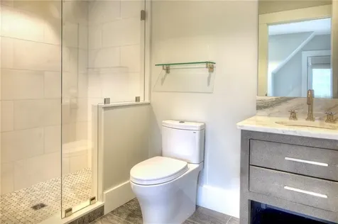 444 Purgatory Lane Middletown RI 02842