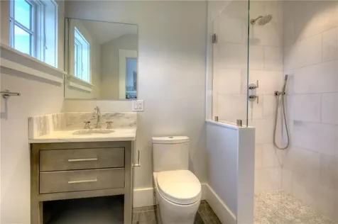 444 Purgatory Lane Middletown RI 02842