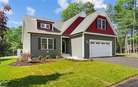 33 Sunset Lake Circle Coventry RI 02816