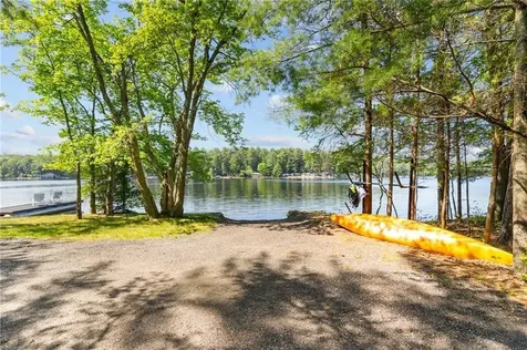 33 Sunset Lake Circle Coventry RI 02816