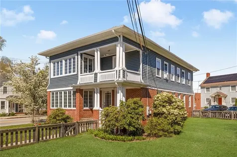 107 Sefton Drive Cranston RI 02905